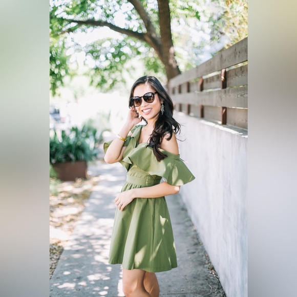 NEW JOA Off Shoulder Ruffle Dress Medium Olive Green BC5850 NWT - Picture 2 of 12